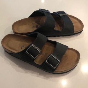 Black Birkenstocks, like new